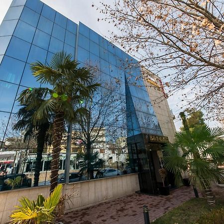 Hotel Denver Tirana Exterior foto