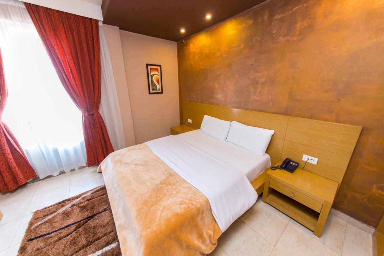 Hotel Denver Tirana Exterior foto