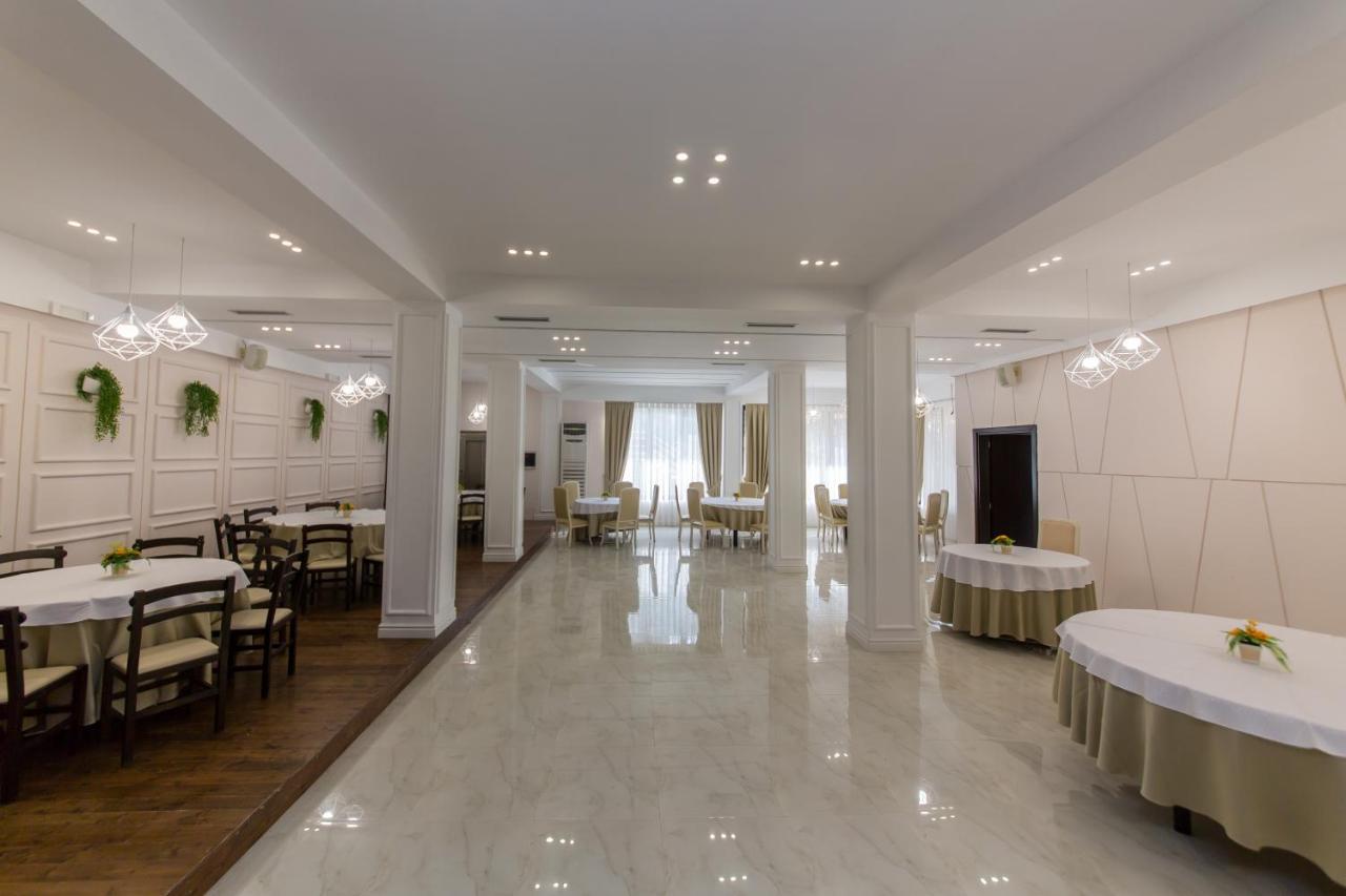 Hotel Denver Tirana Exterior foto